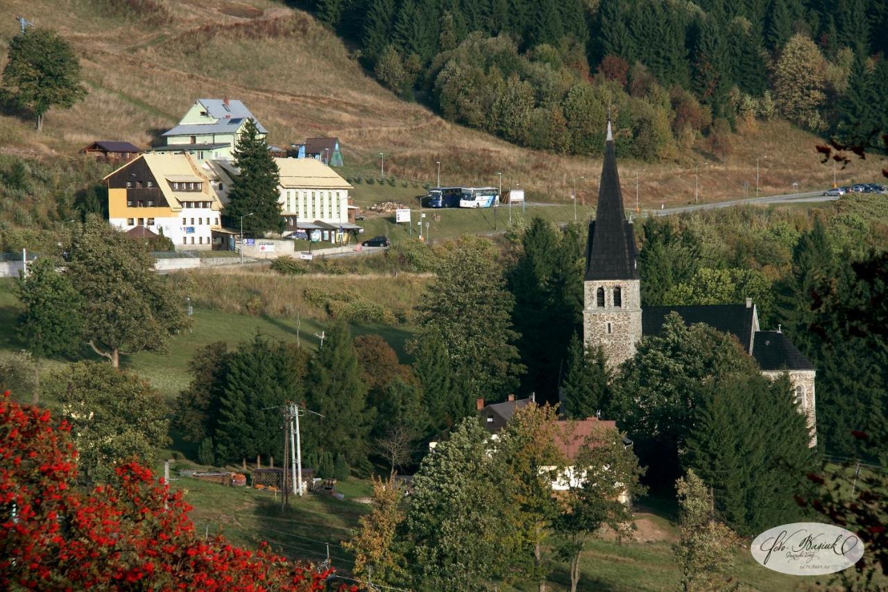 Straszny Dwor Hotel Duszniki Zdroj Bagian luar foto