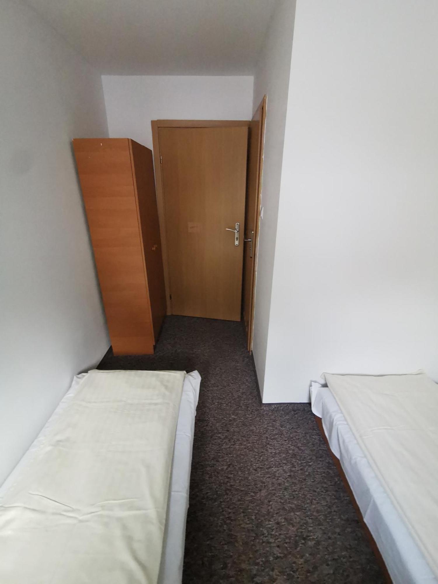 Straszny Dwor Hotel Duszniki Zdroj Ruang foto