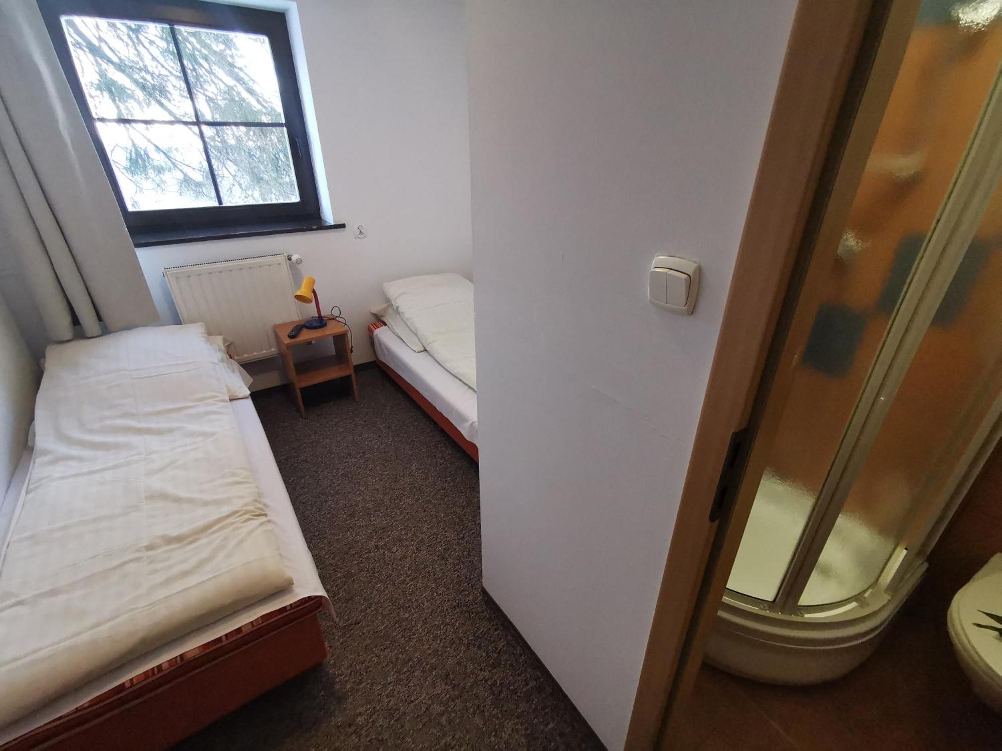 Straszny Dwor Hotel Duszniki Zdroj Ruang foto