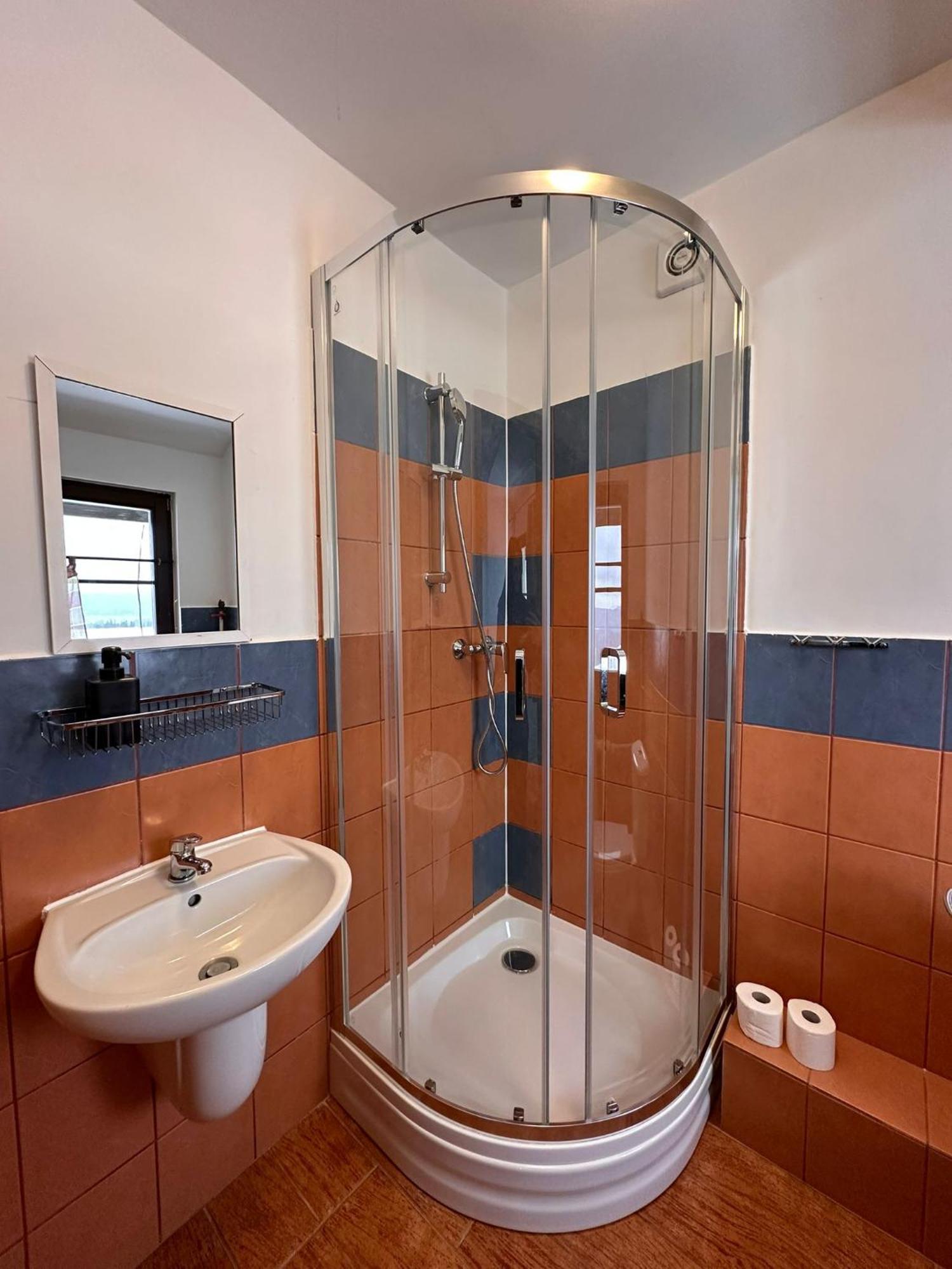 Straszny Dwor Hotel Duszniki Zdroj Ruang foto